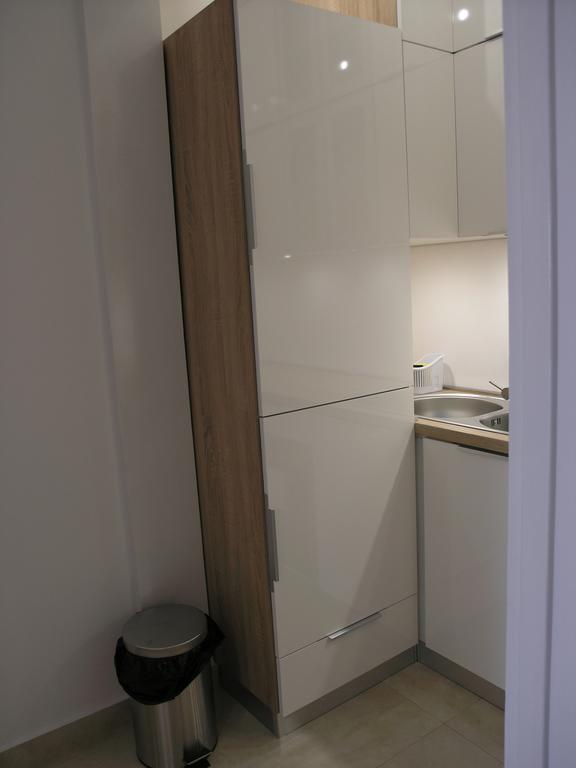 פודגורה Apartments Dobrila מראה חיצוני תמונה