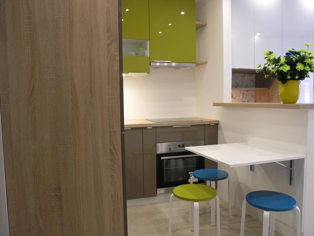פודגורה Apartments Dobrila מראה חיצוני תמונה